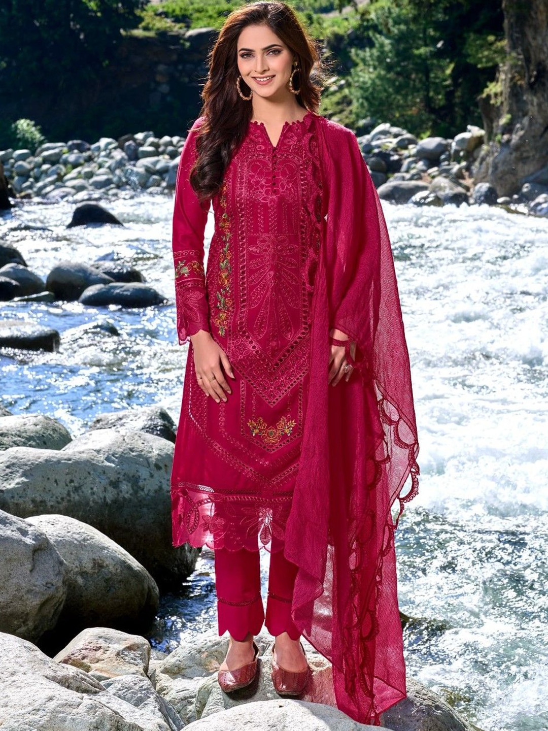 

AUTUMN LANE Floral Embroidered Thread Work Straight Kurta With Trousers & Dupatta, Red