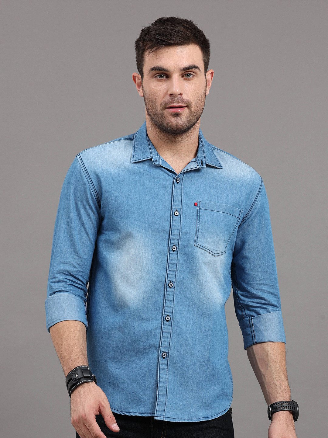 

REGROWTH Men Standard Cutaway Collar Faded Polycotton Casual Shirt, Blue