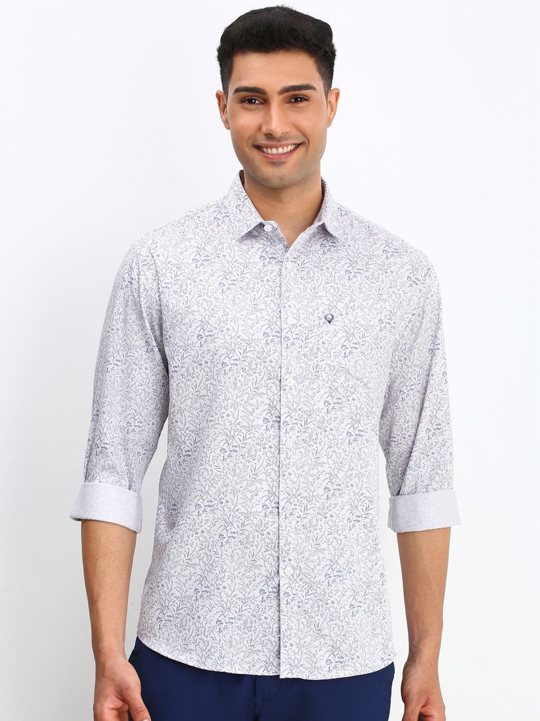 

Allen Solly Men Spread Collar Floral Printed Cotton Slim Fit Casual Shirt, White