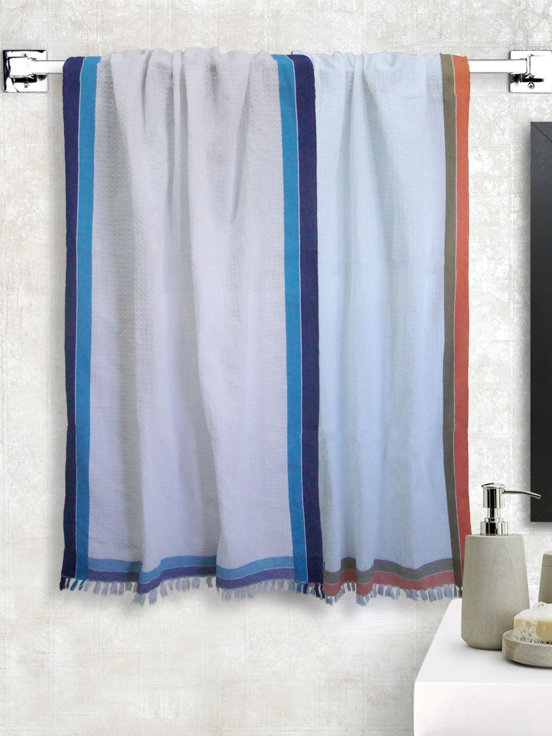

Aura Blue & Orange 2 Pieces Self Design 210 GSM Quick Dry Pure Cotton Bath Towels