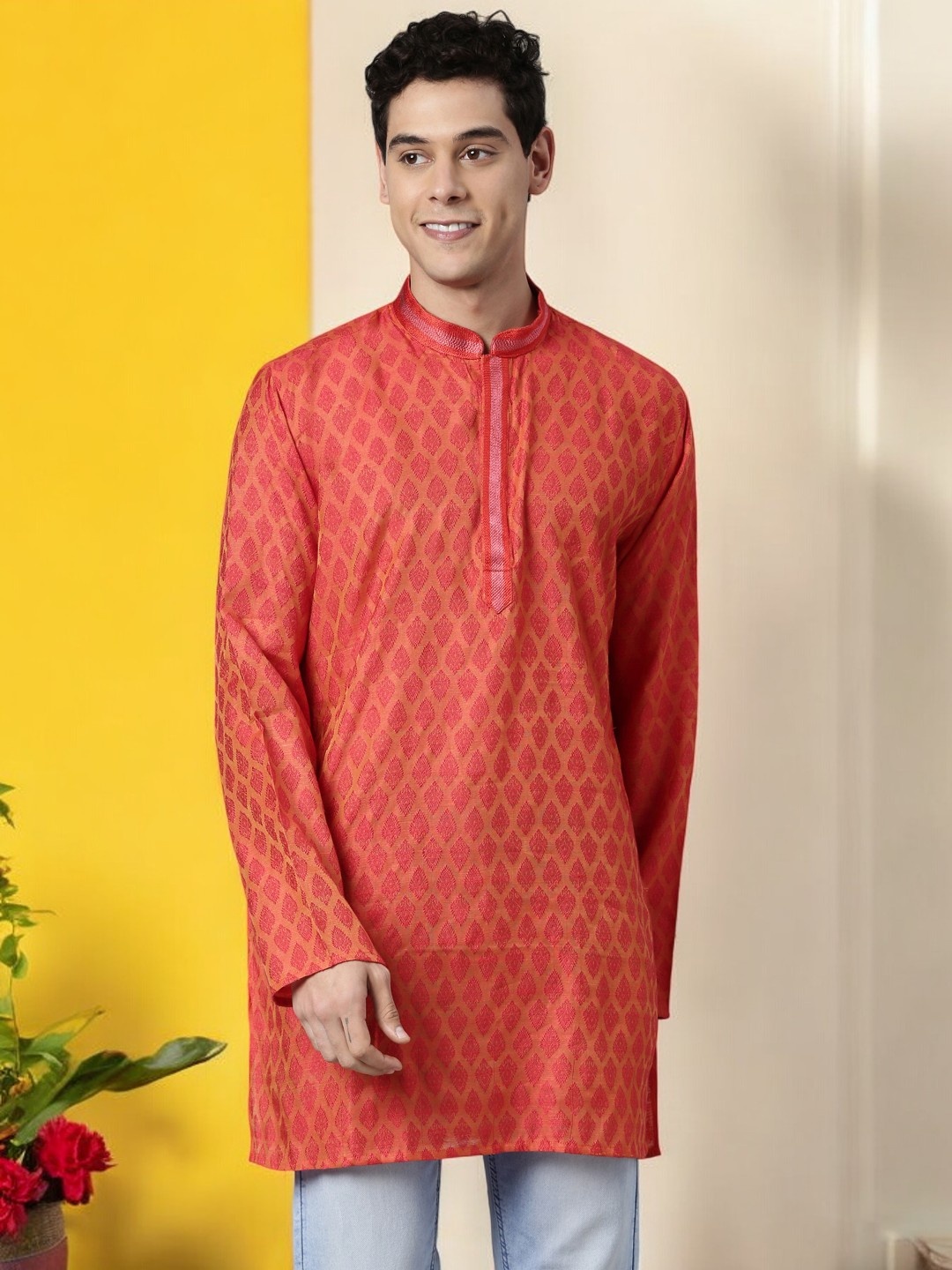 

TATTVA Men Red Geometric Chikankari Kurta