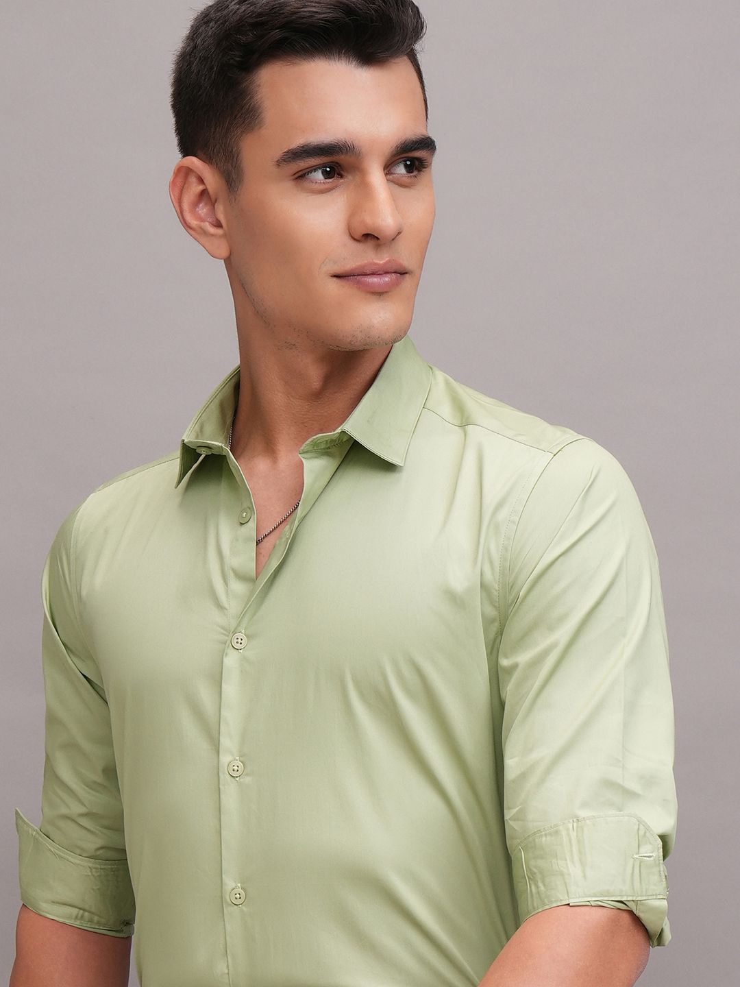 

Highlander Men Solid Occasion Slim Fit Shirt, Green
