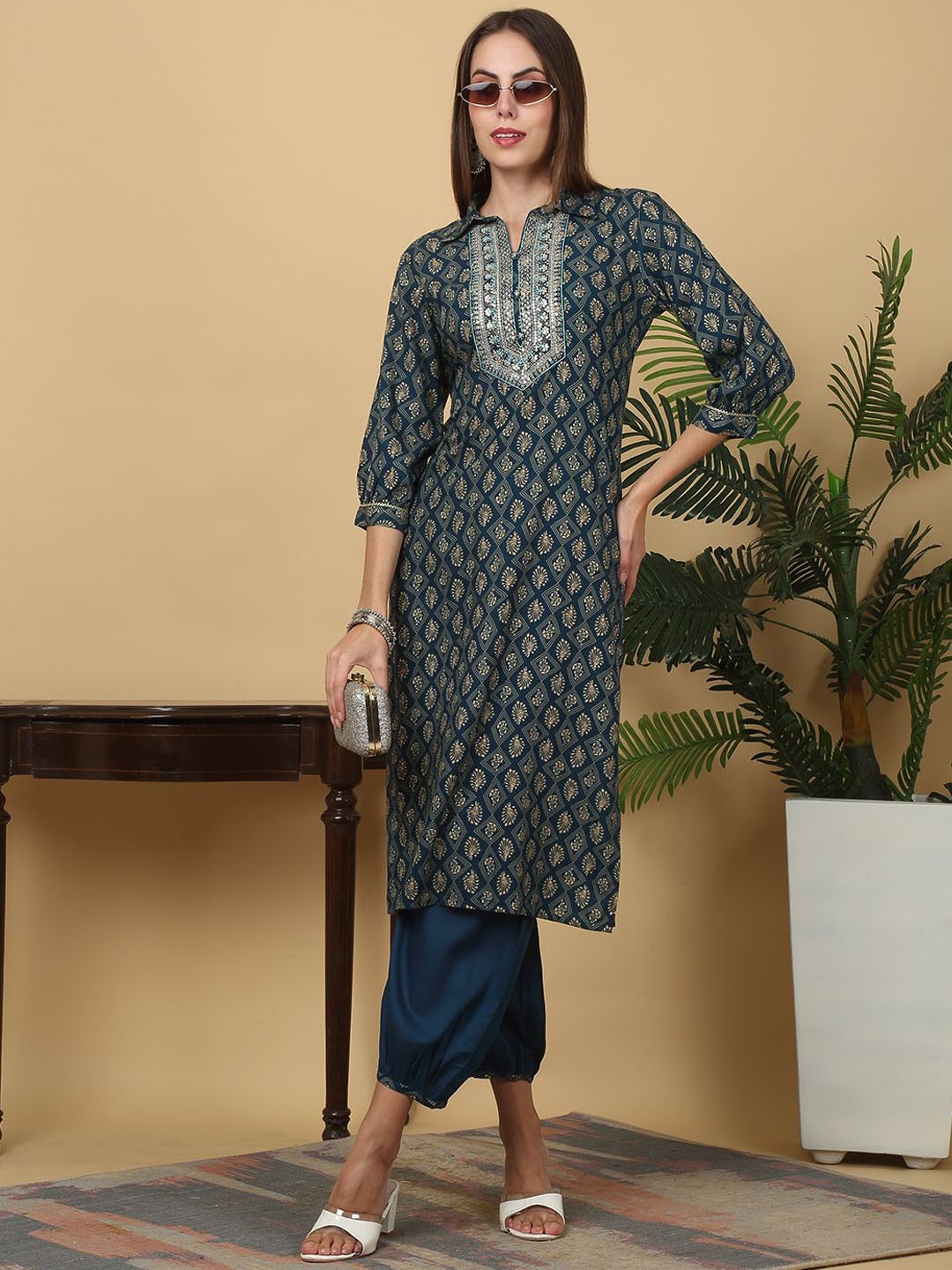 

KALINI Ethnic Motifs Printed Shirt Collar Straight Kurta with Salwar, Blue