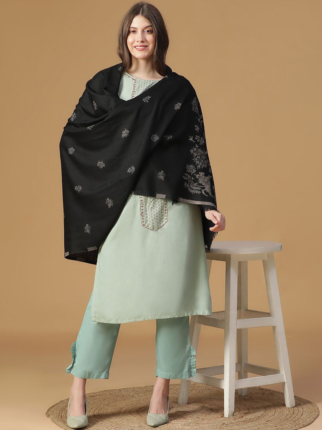 

SHINGORA Ivory Splendor Floral Woven Design Jacquard Shawl, Black