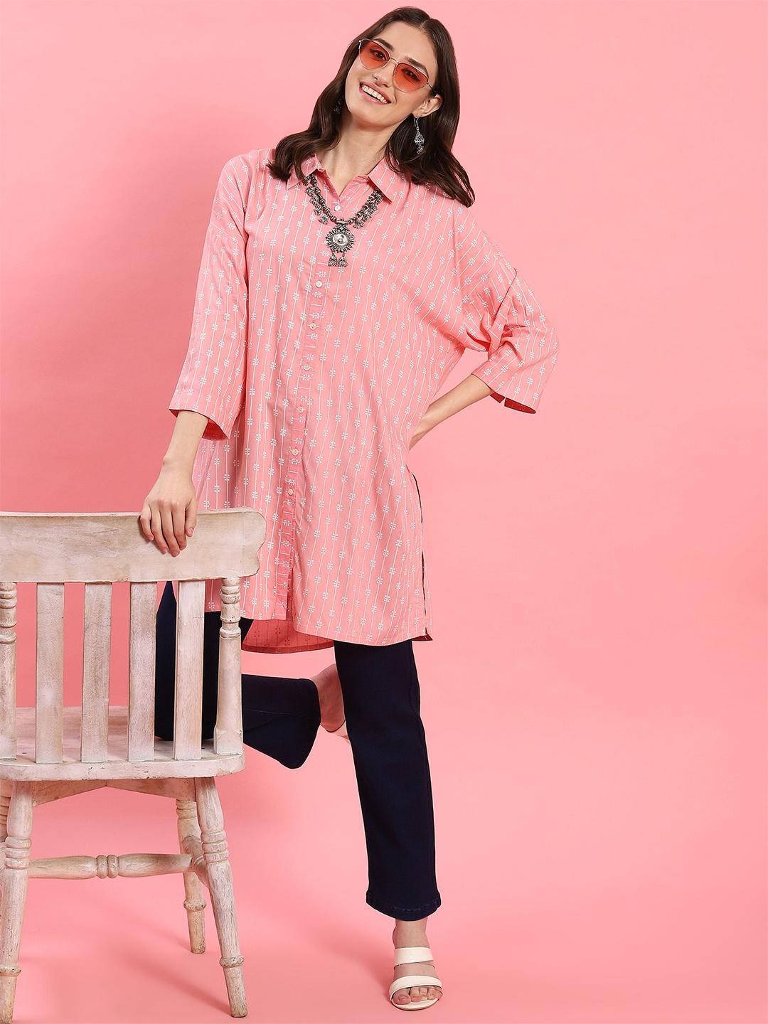 

Shree Liva Shirt Collar Printed Tunic, Pink