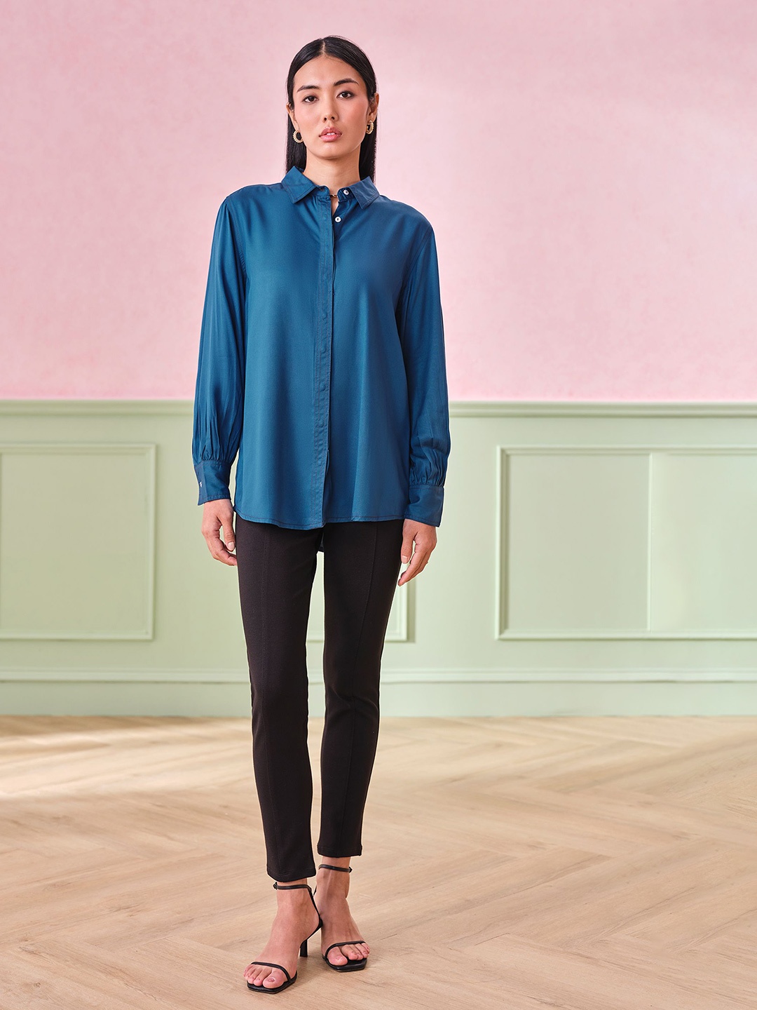 

AND Women Solid Shirt Collar Top, Navy blue