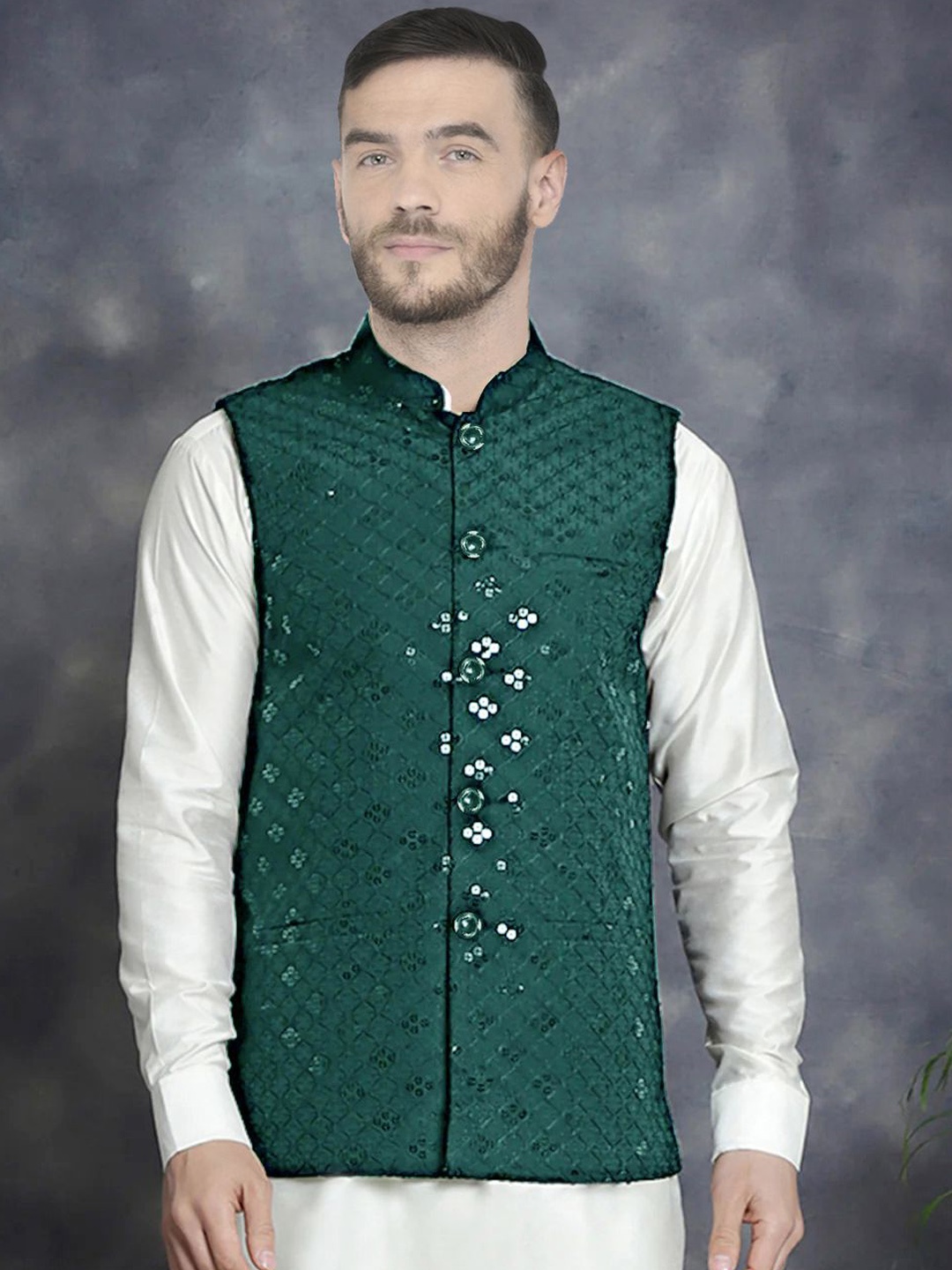 

SG LEMAN Men Embellished Nehru Jacket, Green