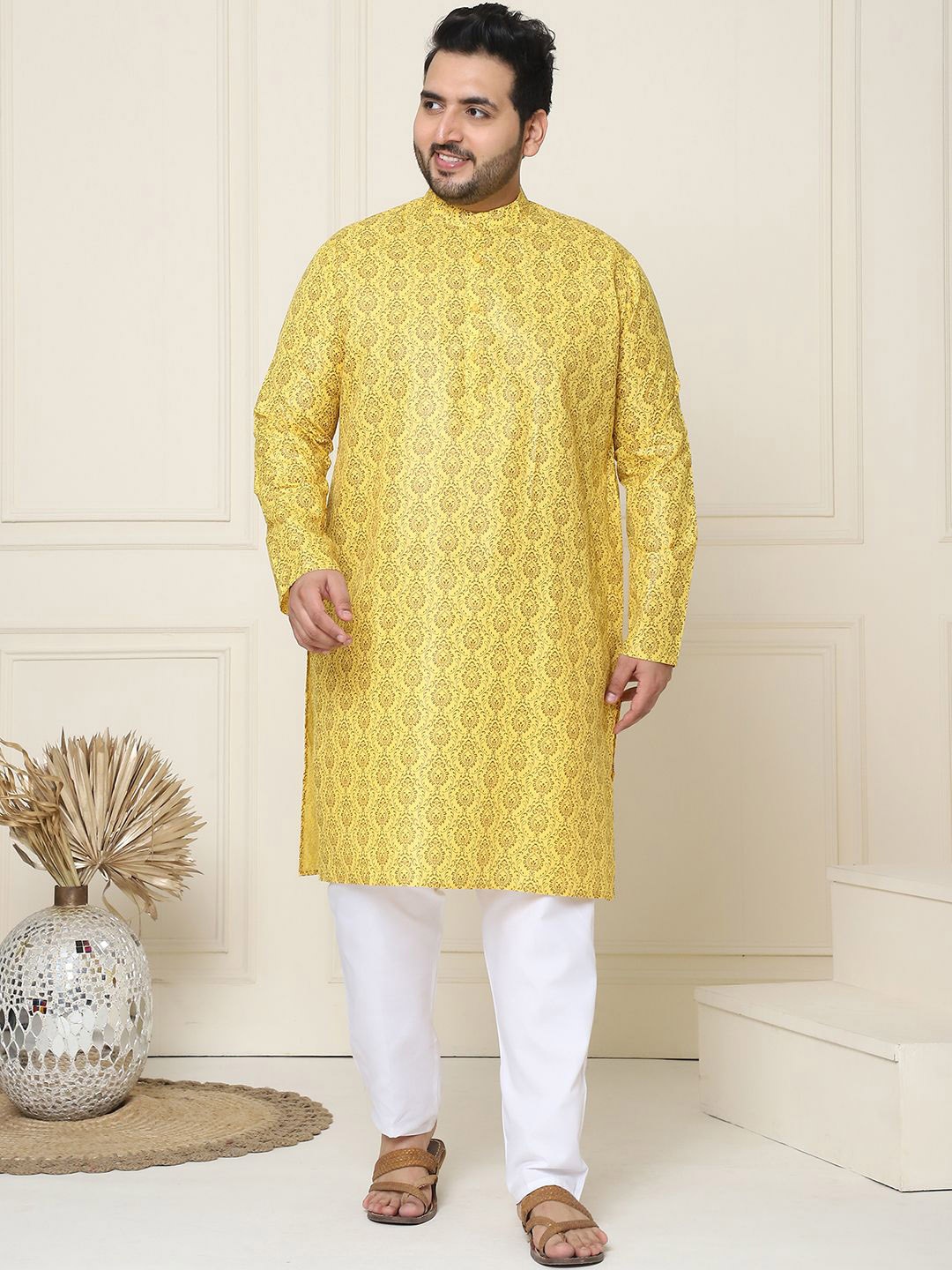 

SOJANYA PLUS Ethnic Motifs Printed Cotton Linen Straight Kurta with Pyjamas, Mustard