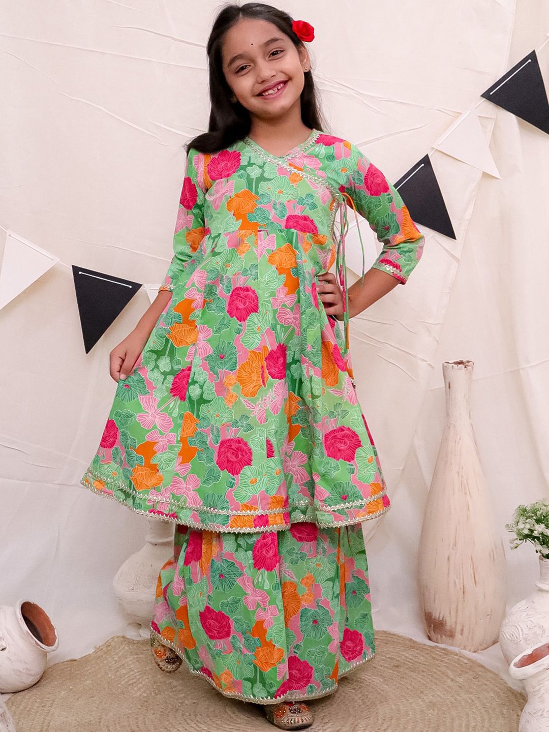 

Ka-mee Girls Floral Printed Pure Cotton A-Line Kurta with Sharara, Green