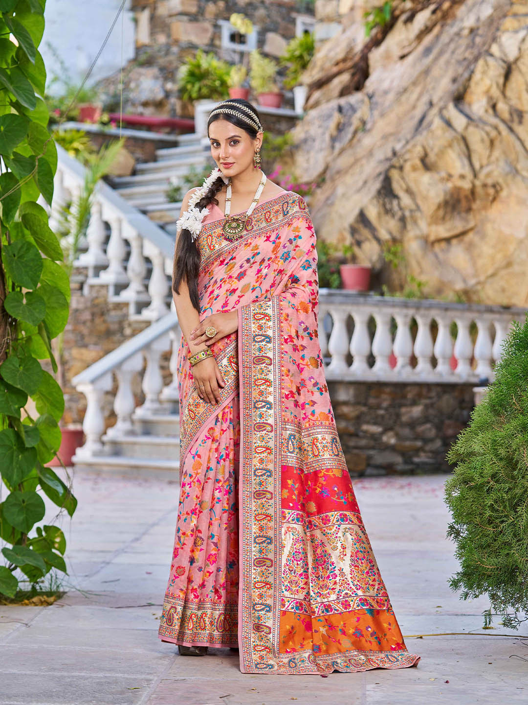 

Krimmple Woven Design Floral Printed Zari Saree, Peach