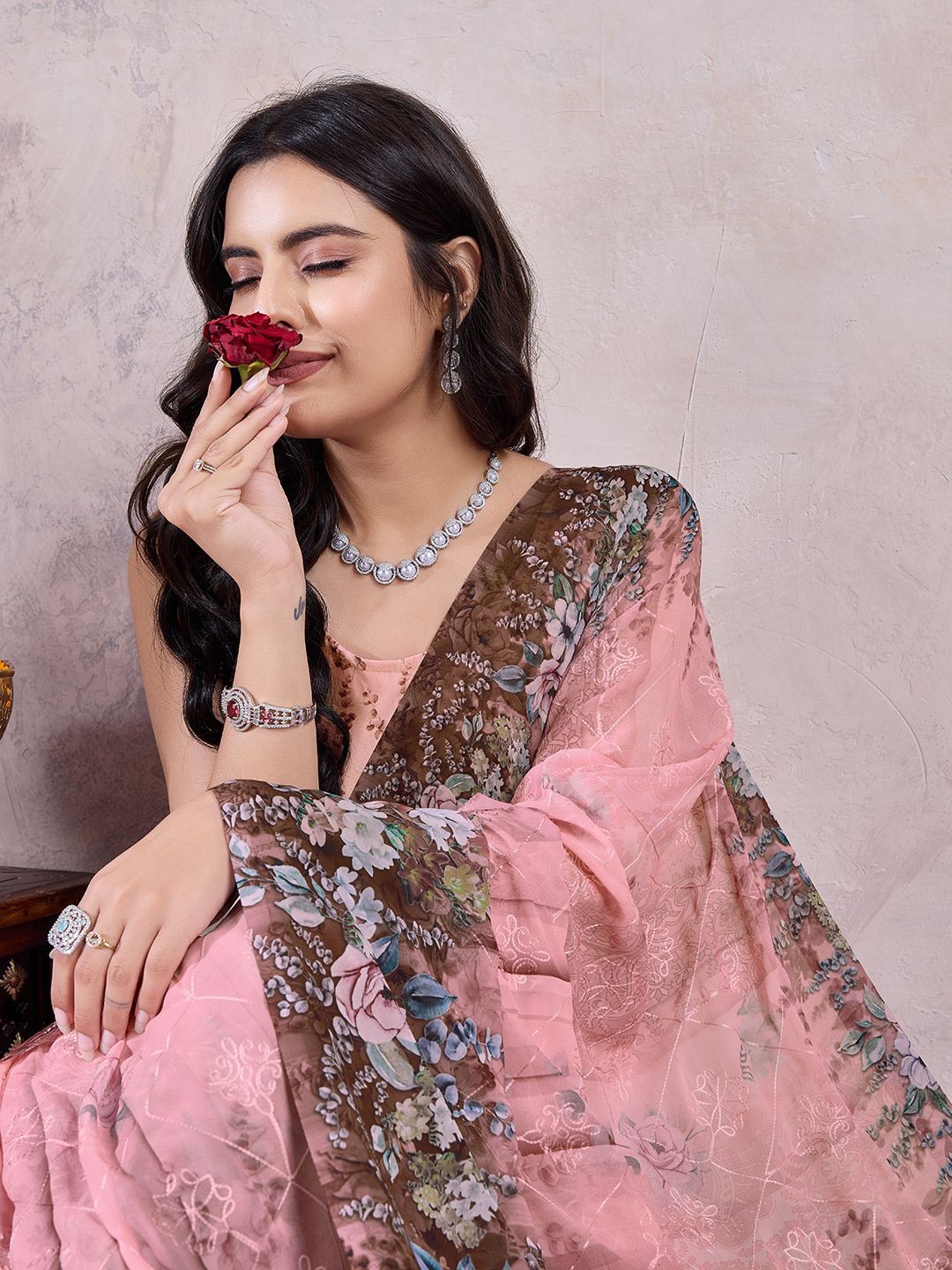 

Mitera Ethnic Motif Embroidered Saree, Peach