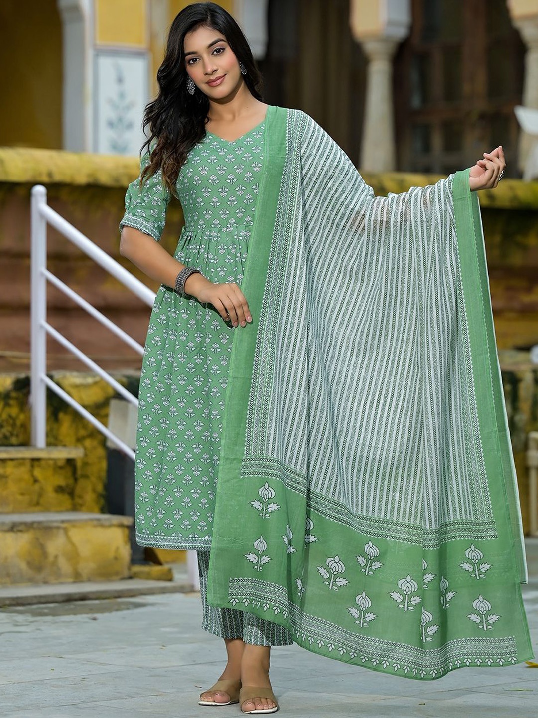 

AKS Floral Printed Empire Pure Cotton A-Line Kurta with Trousers & Dupatta, Green
