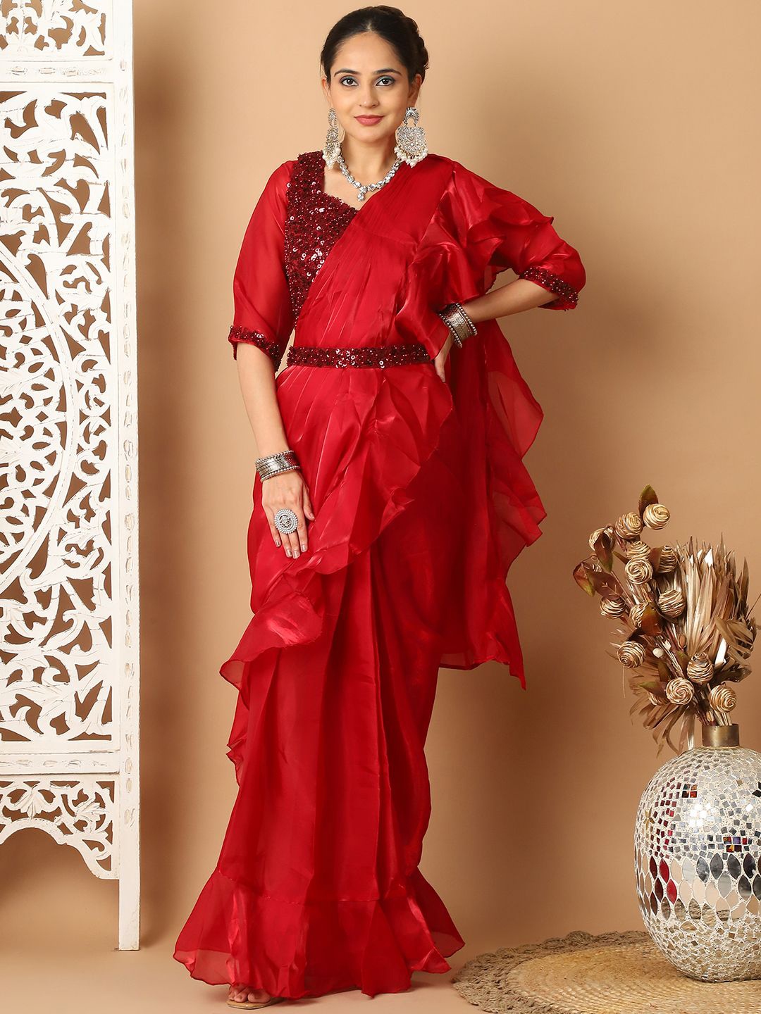 

Mitera Solid Embellished Ready to Wear Party Saree With Belt, Maroon