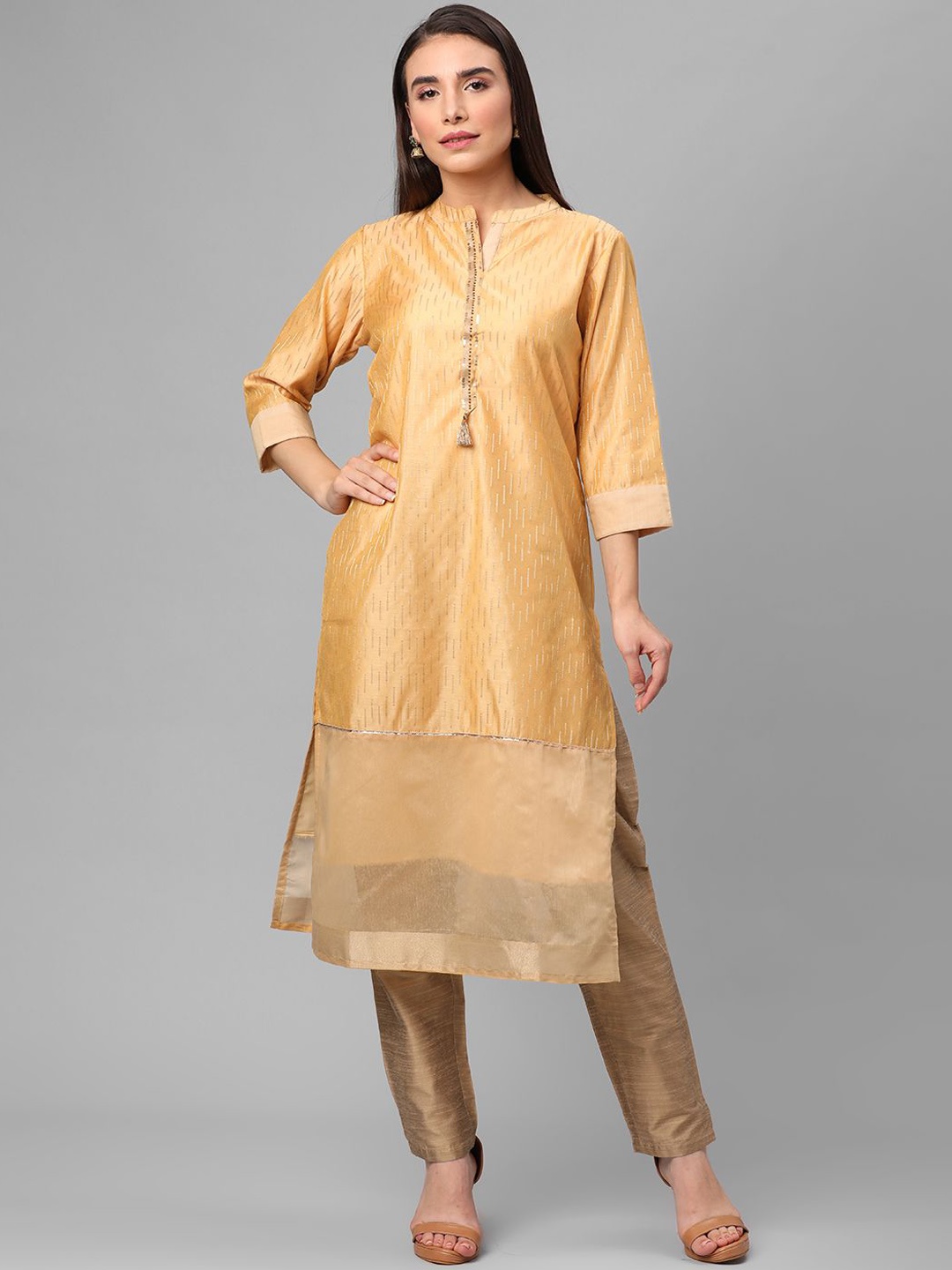 

Shree Embroidered Sequinned Mandarin Collar Straight Kurta, Yellow