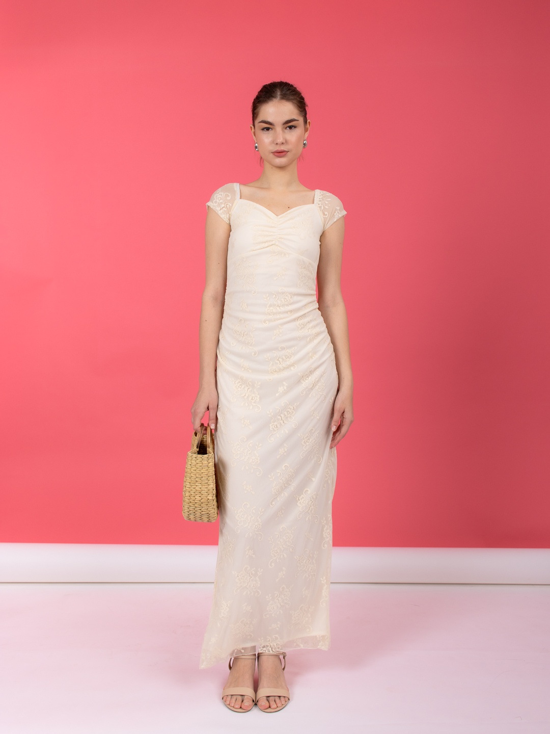 

Stylecast X Hersheinbox Lace Maxi Dress, Off white