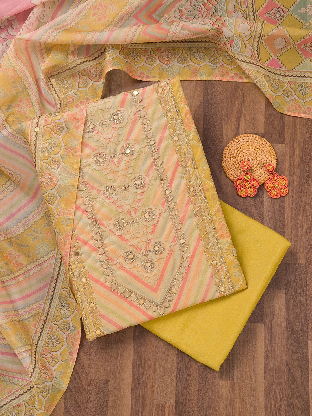 

Koskii Floral Printed Beads and Stones Unstitched Dress Material, Yellow