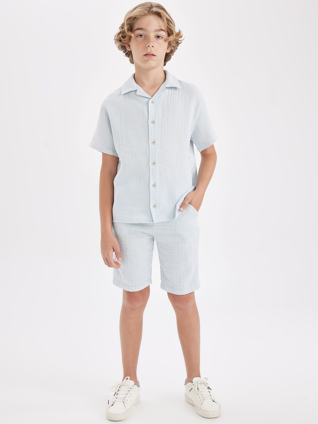 

DeFacto Boys Cotton Regular Fit Shorts, Blue