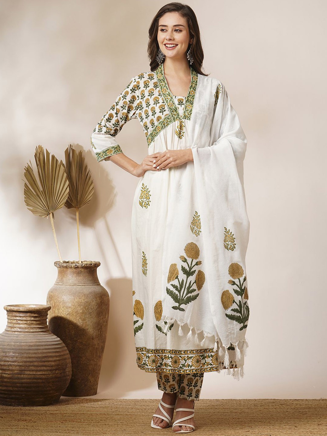 

FASHOR Floral Printed V-Neck Pure Cotton Anarkali Kurta With Trousers & Dupatta, White
