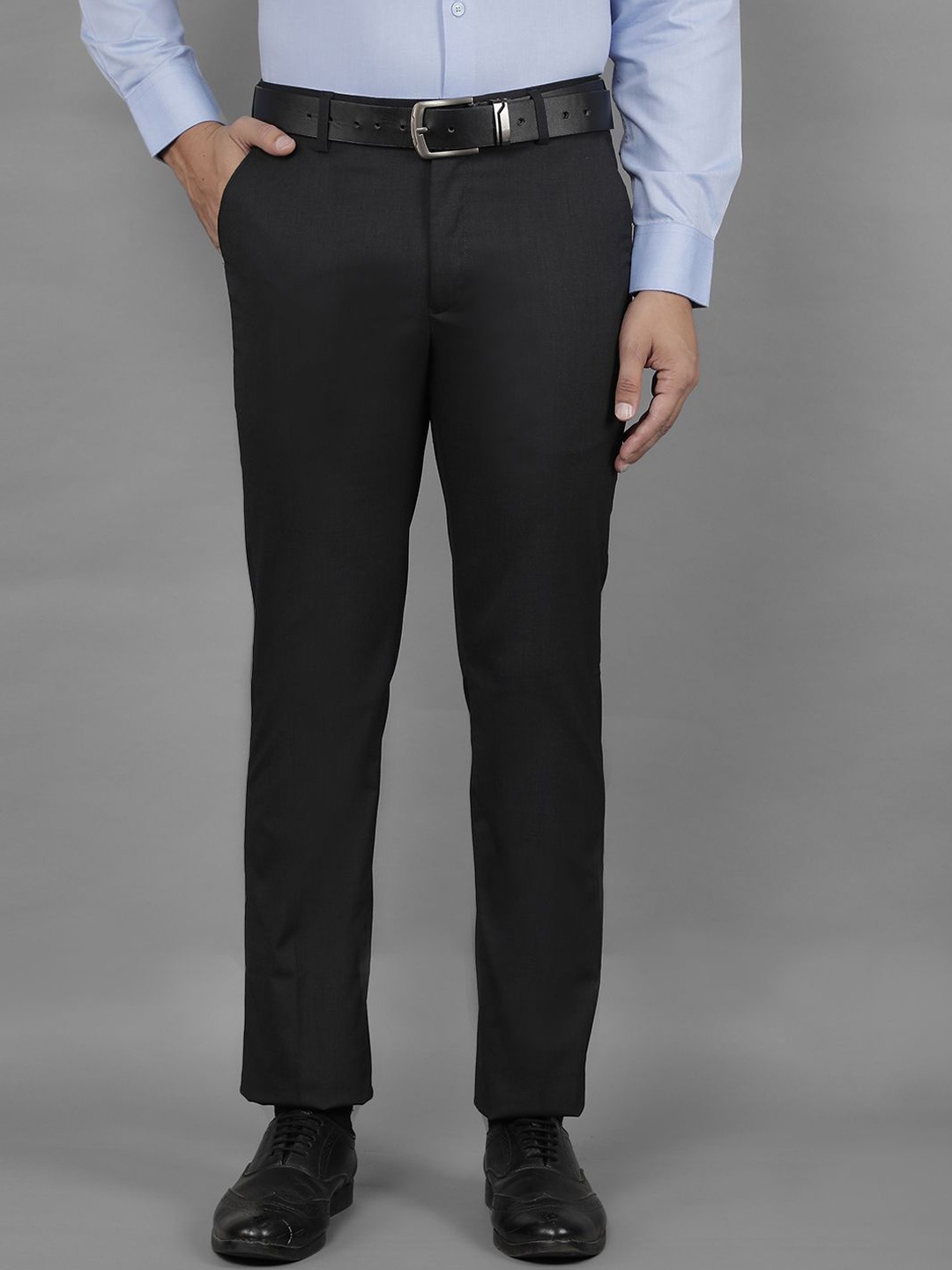 

Canary London Men Solid Smart Slim Fit Wrinkle Free Mid-Rise Trousers, Brown