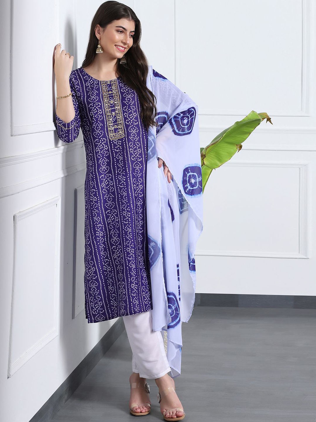 

BAESD Bandhani Printed Sequinned Regular Kurta with Salwar & Dupatta, Blue