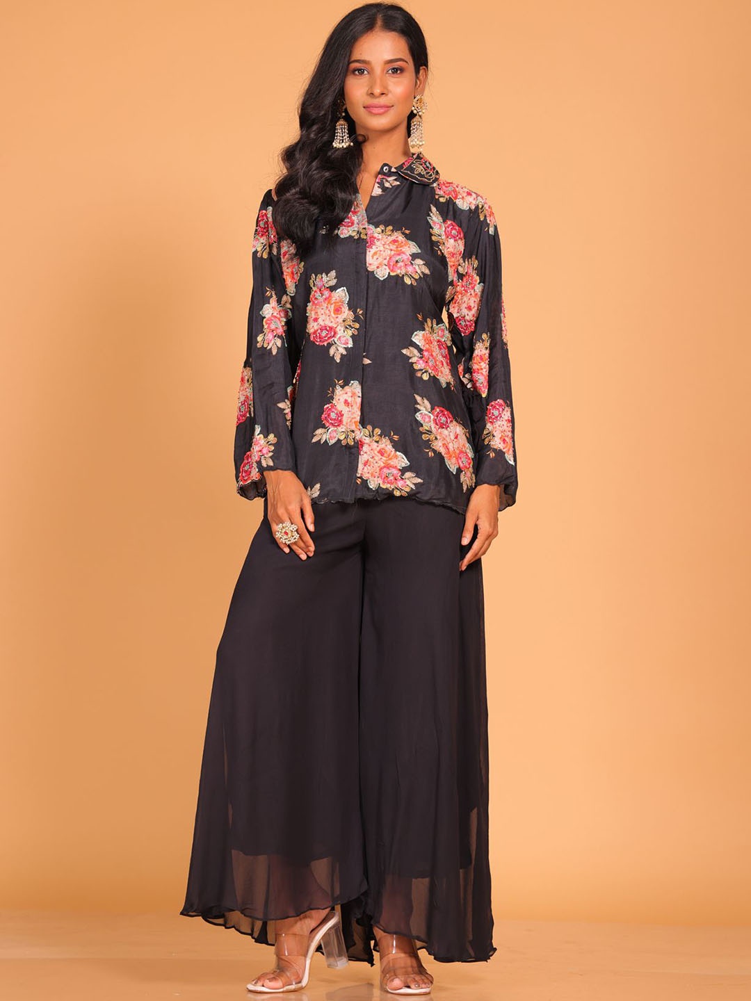 

Morchari Floral Printed Top With Palazzos Co-Ords, Black