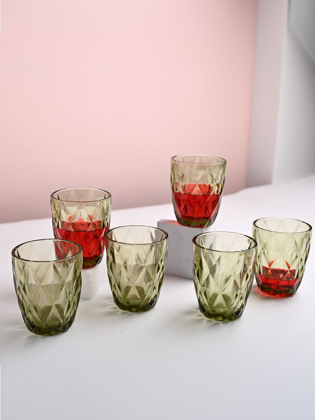 

MARKET99 Green 6 Pieces Textured Cylinder Shape Wine Glasses