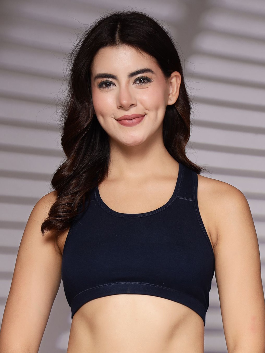 

DressBerry Medium Coverage Sports Bra, Navy blue