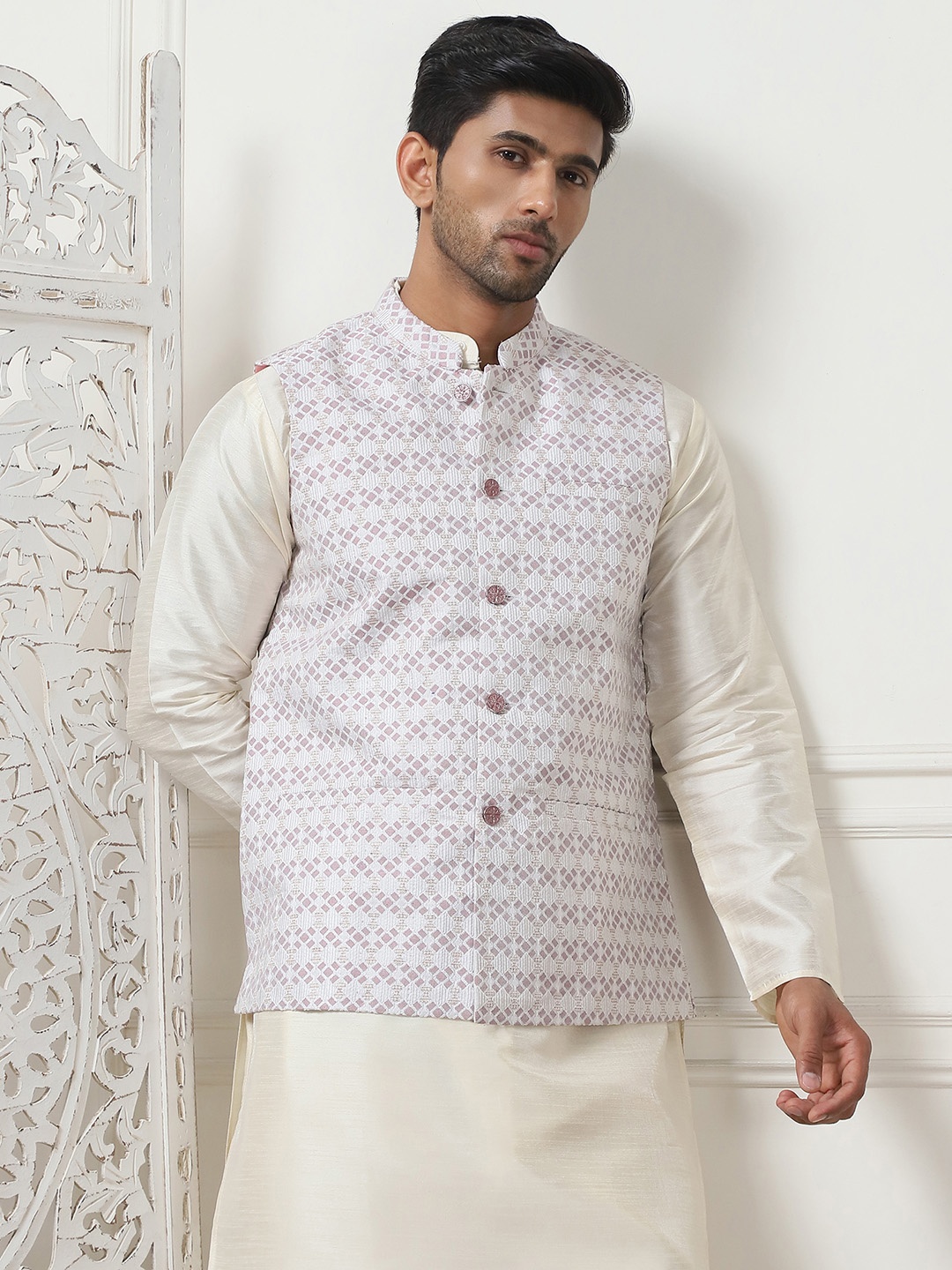 

Anouk Purple Mandarin Collar Long Sleeves Regular Kurta with Churidar & Nehru Jacket