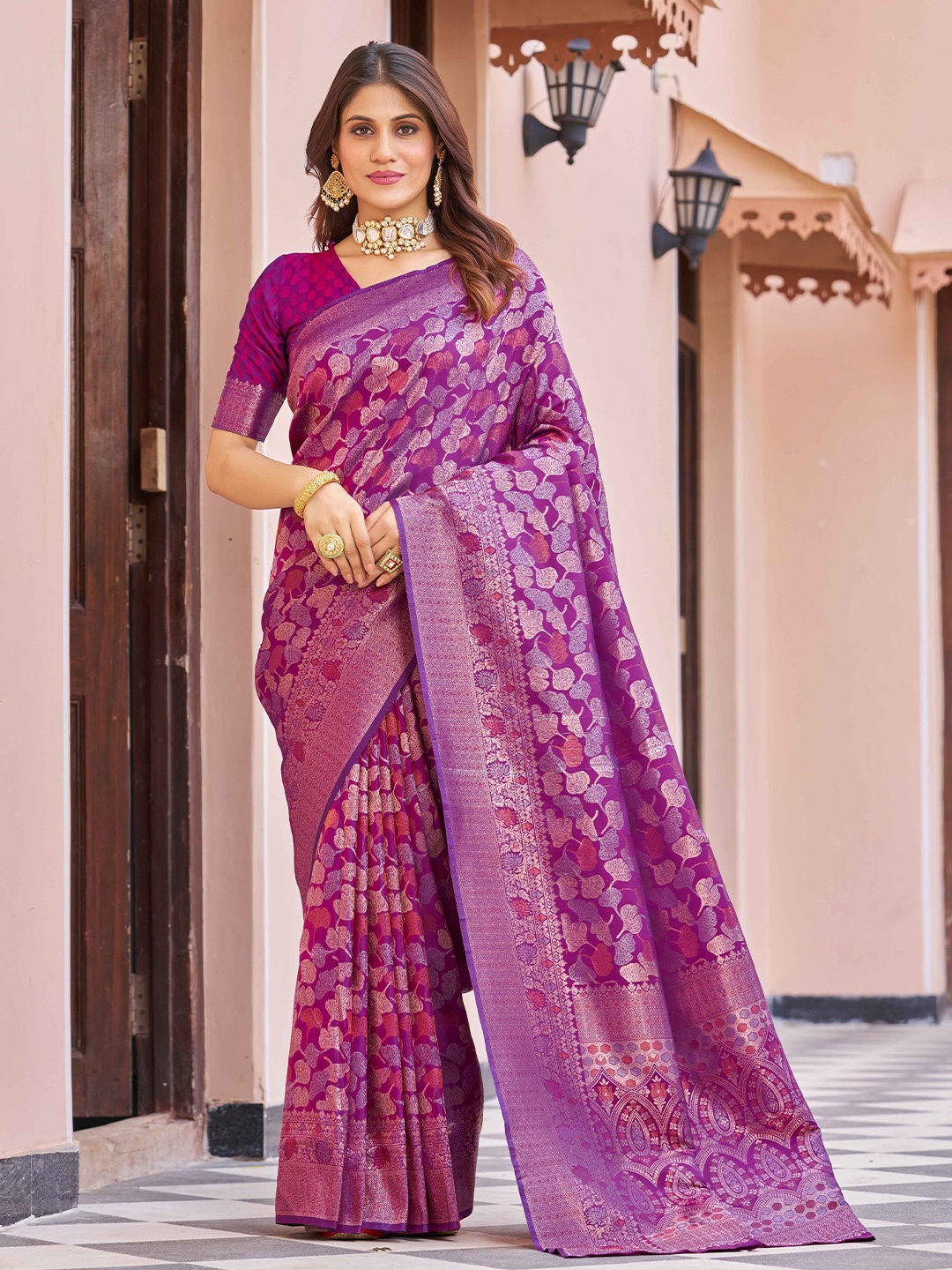 

Krimmple Woven Design Zari Saree, Purple