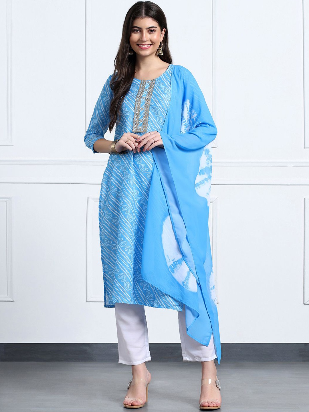 

BAESD Bandhani Printed Regular Thread Work Straight Kurta with Salwar & Dupatta, Blue