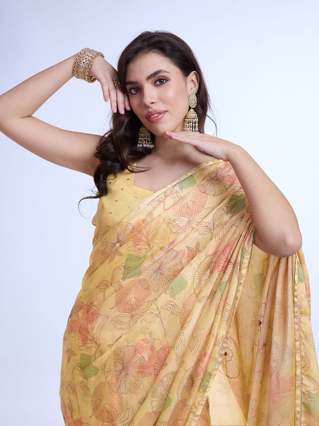 

Mitera Floral Printed Saree, Yellow