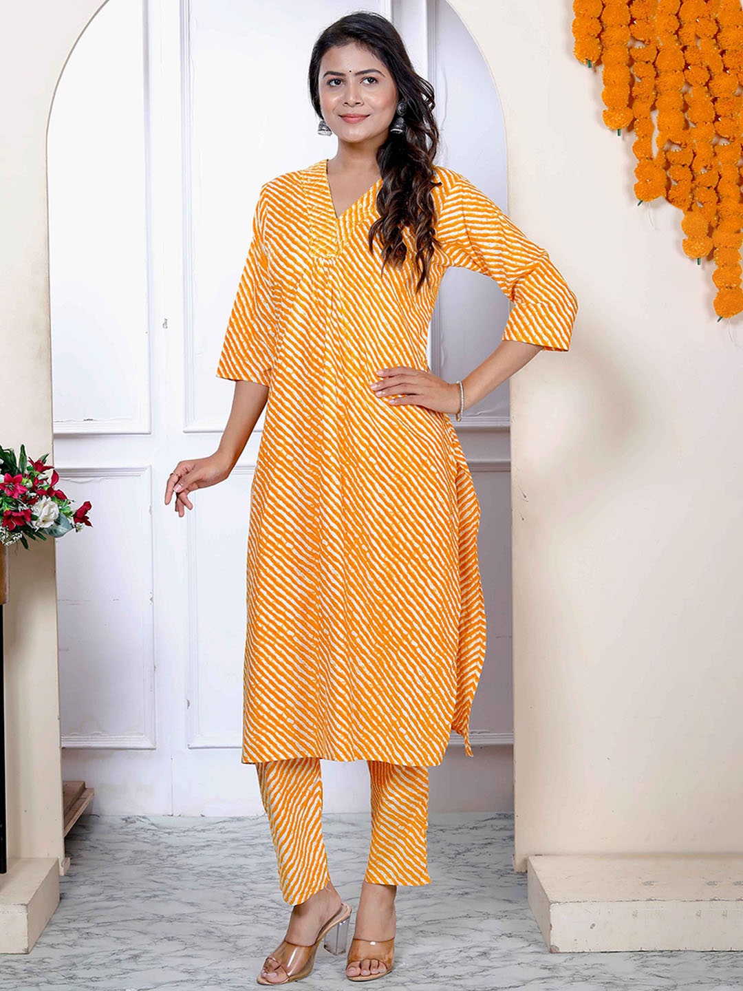 

MIRAVAN Leheriya Printed V-Neck Mirror Work Straight Kurta With Trouser, Yellow