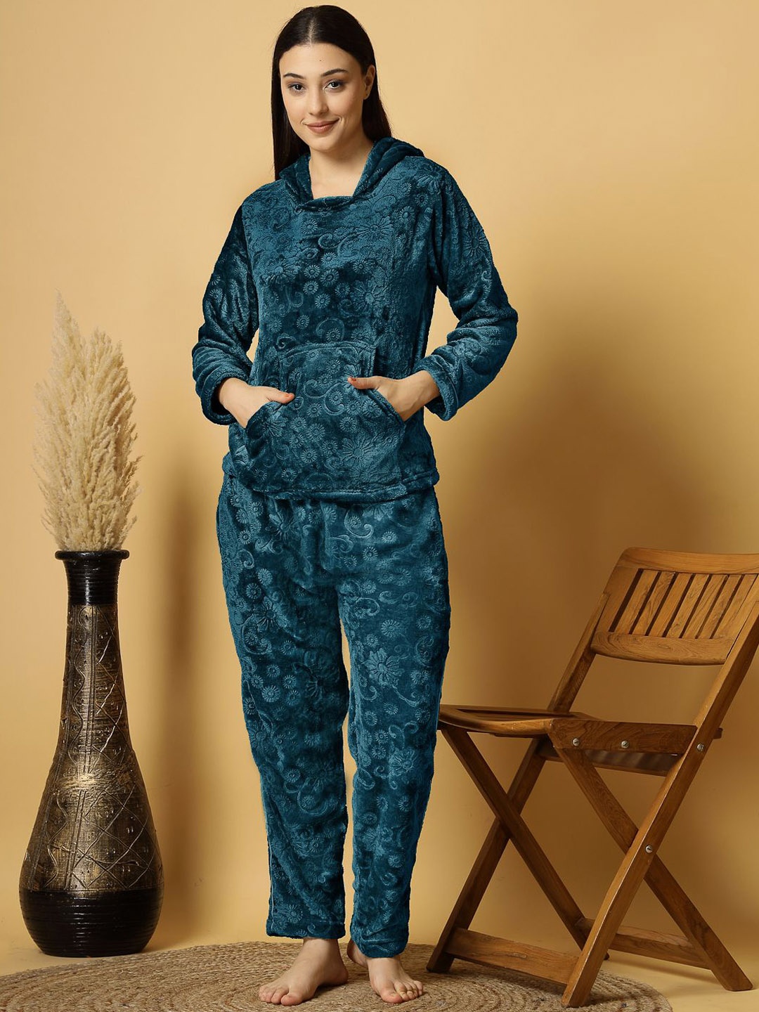 

FABINALIV Floral Embossed Hooded Winter Night Suit with 2 Front Pockets, Blue