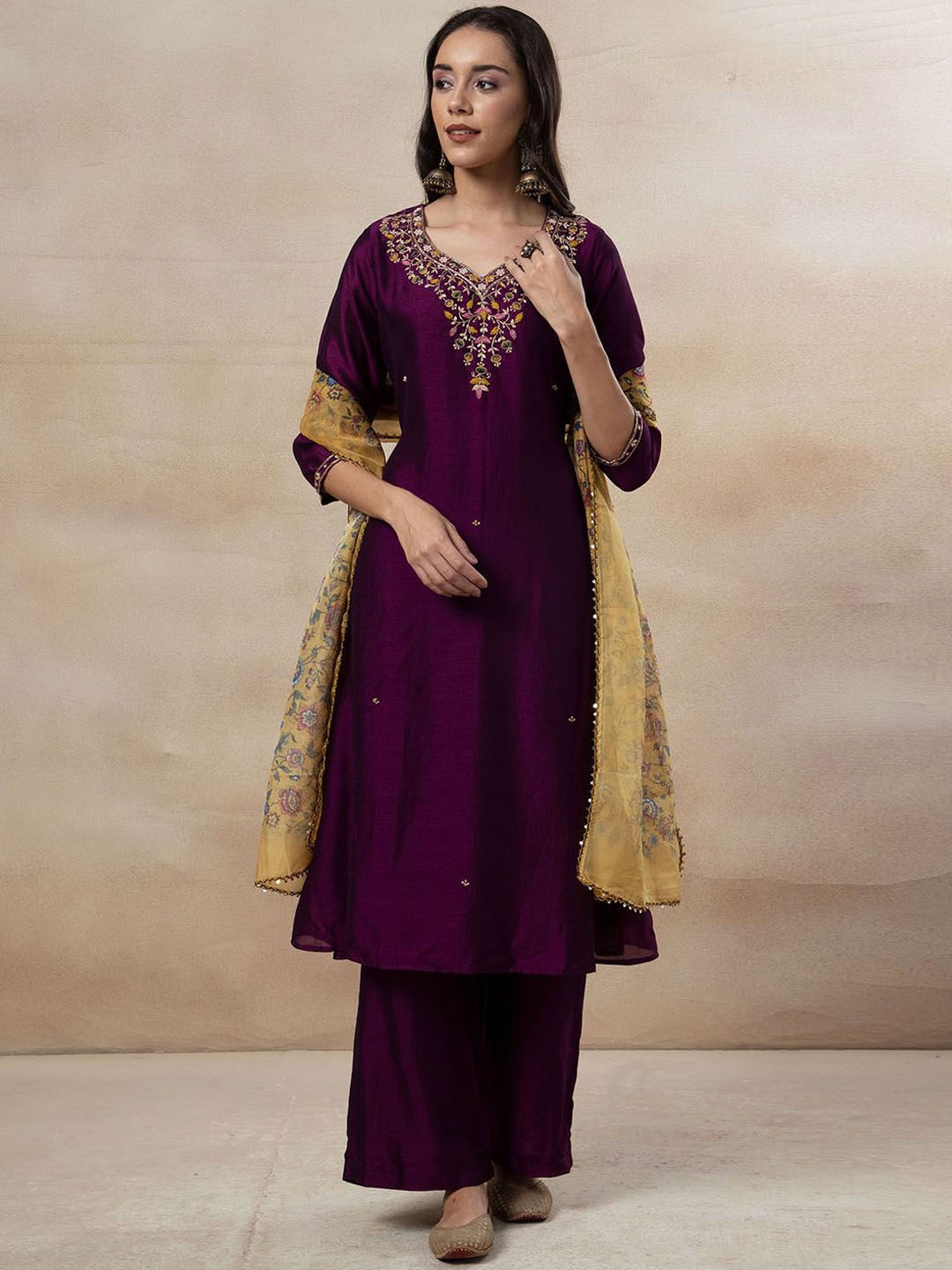 

INDYA Floral Embroidered Pure Cotton Kurta Set With Dupatta, Purple