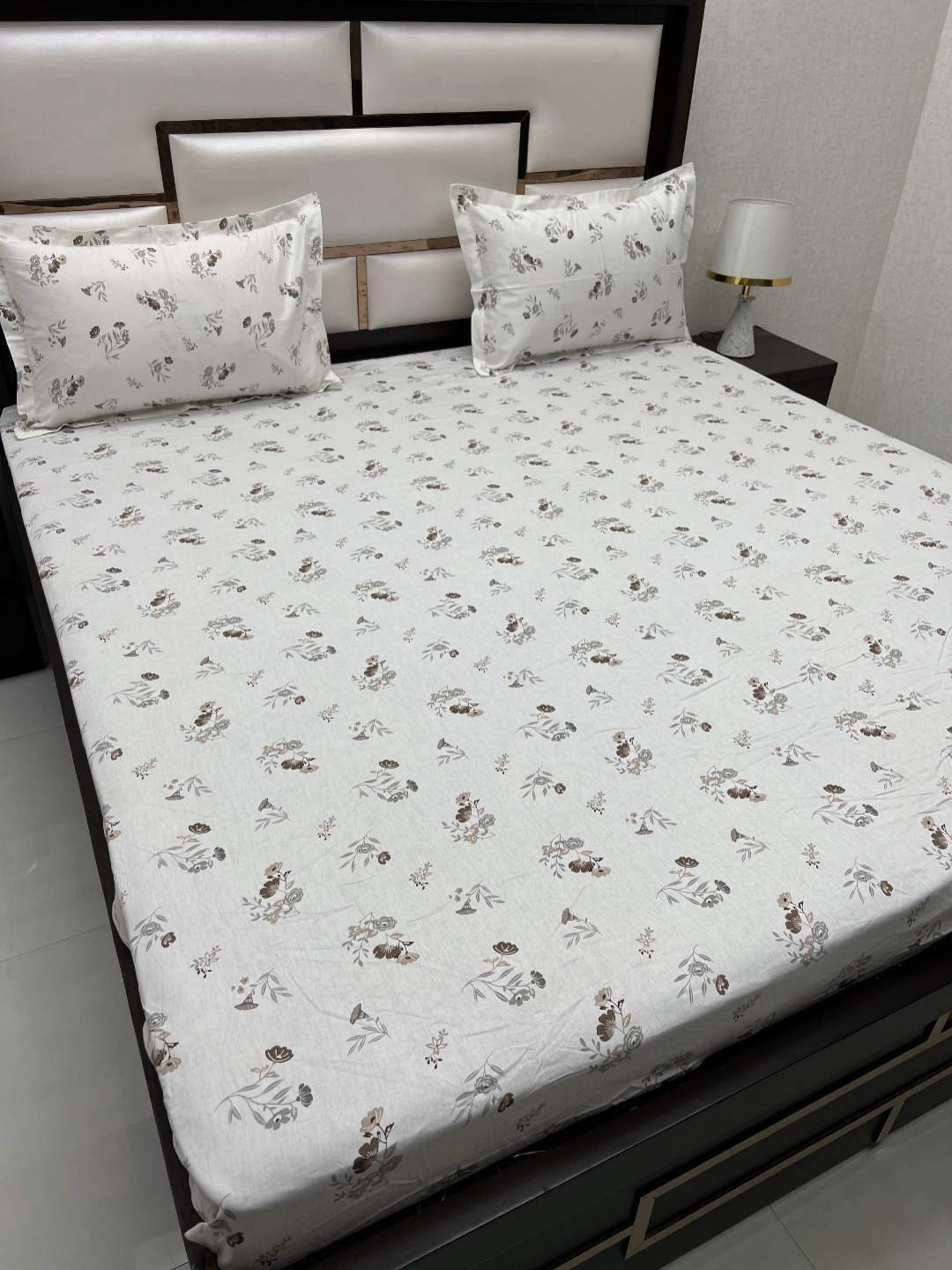 

Pure Decor White & Brown Floral 300 TC Cotton King Bedsheet with 2 Pillow Covers