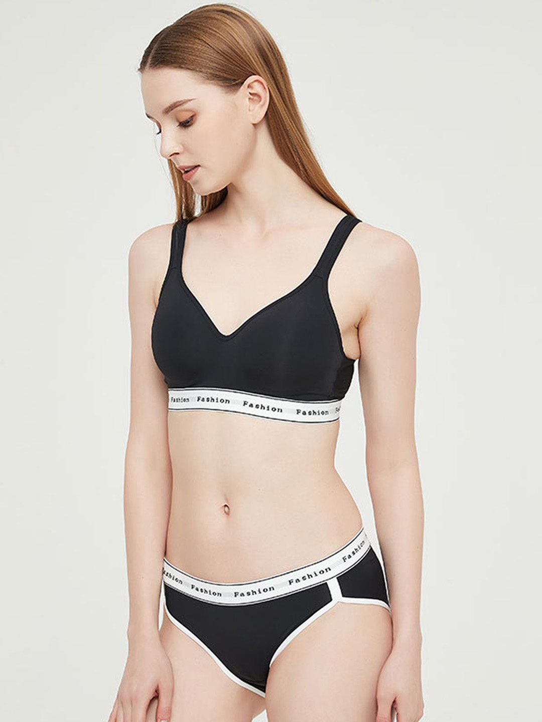 

LULU & SKY Lightly-Padded Printed Band Lingerie Set, Black