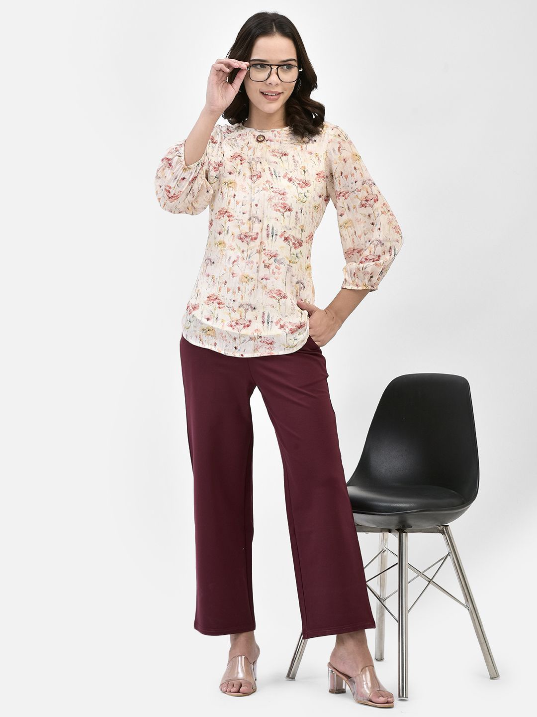 

FUTURO Women Floral Printed Round Neck Chiffon Top, Brown