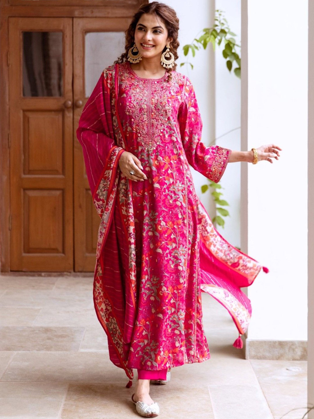 

AUTUMN LANE Floral Embroidered Round Neck Pure Cotton A-Line Kurta with Trousers & Dupatta, Fuchsia