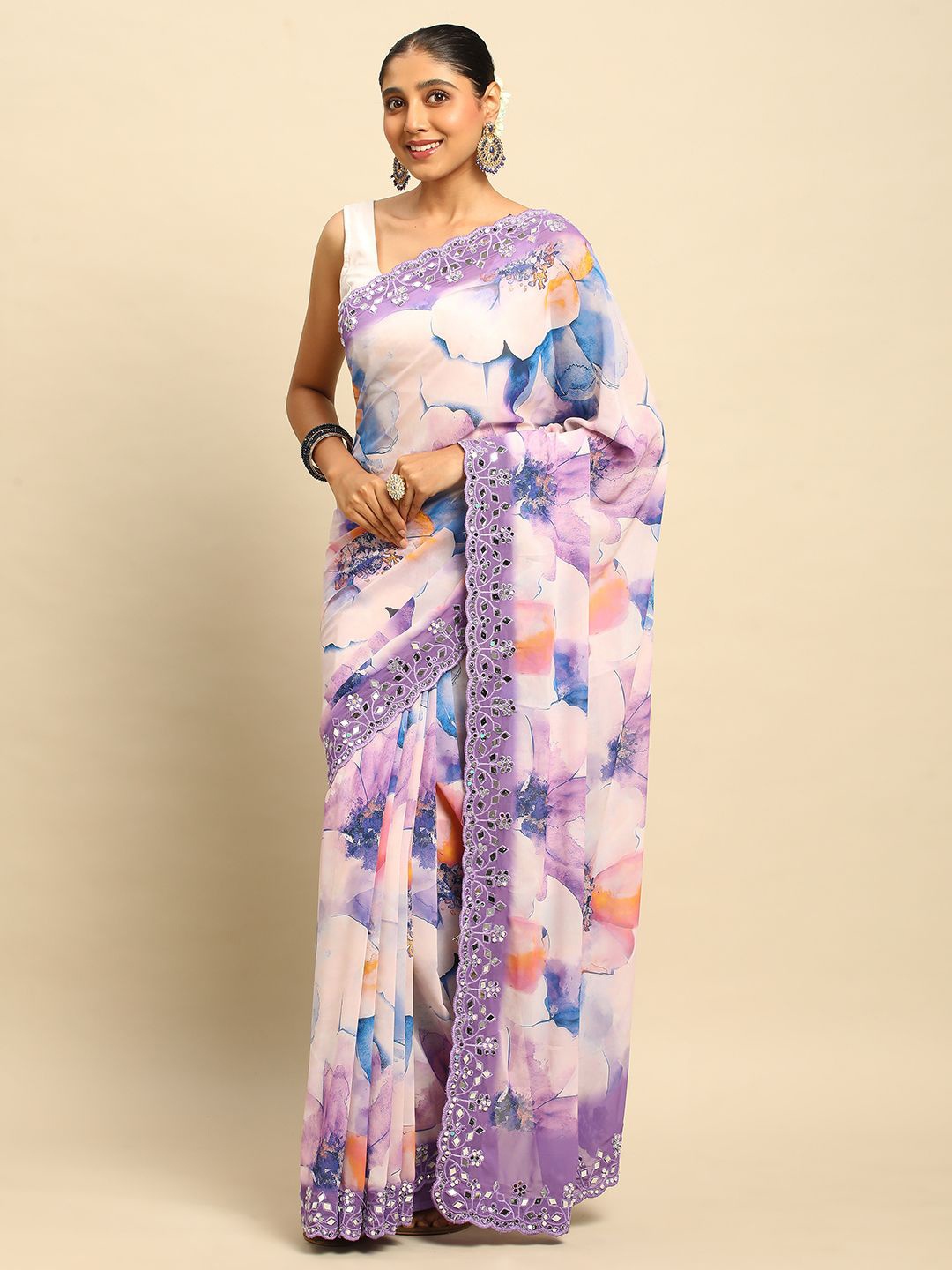 

DrapeMall Embelished Floral Printed Mirror Work Saree, Lavender