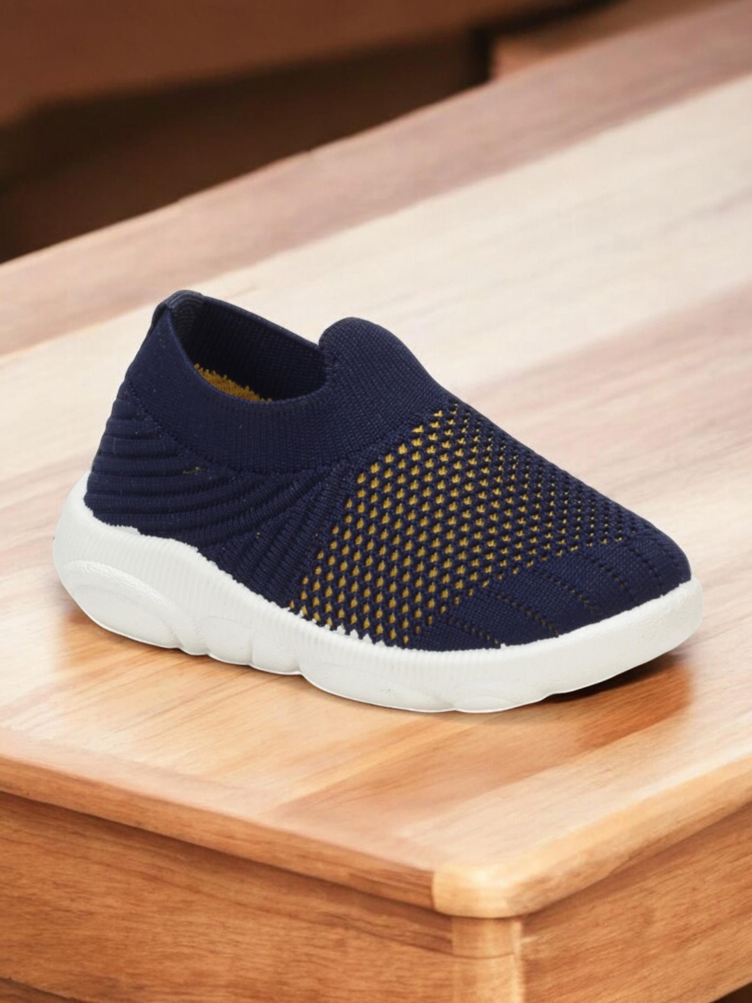 

Lil Lollipop Unisex Kids Woven Design Round Toe Slip-On Sneakers, Navy blue