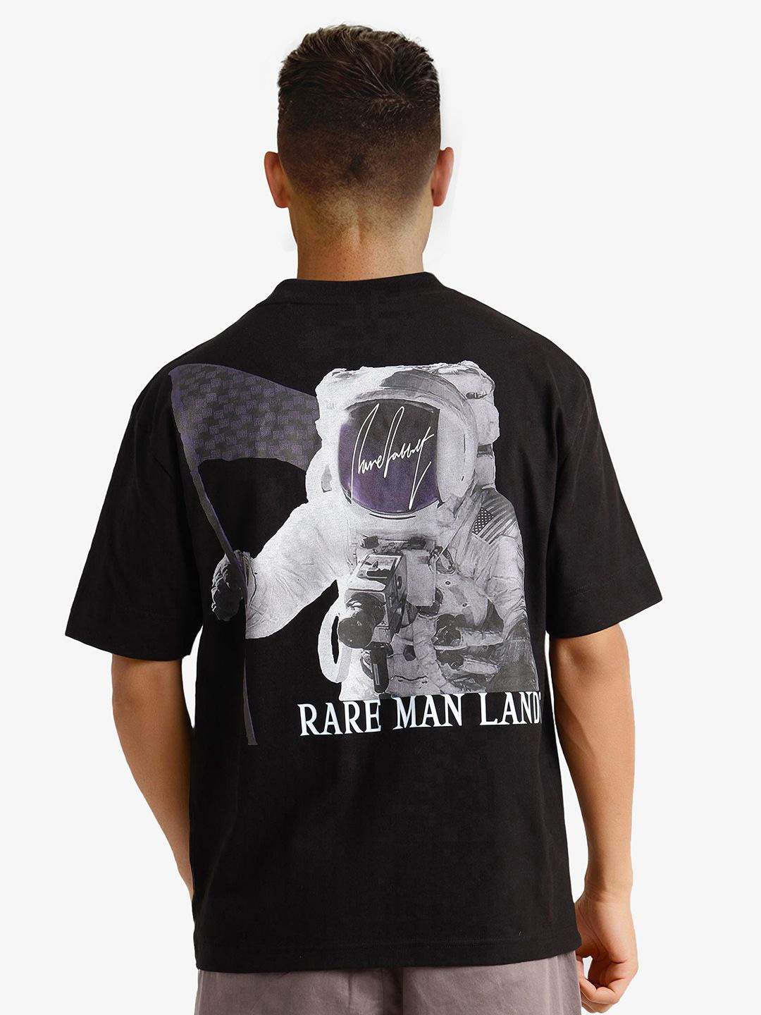 

RARE RABBIT Men Graphic Printed Round Neck Cotton Oversized T-shirt, Black