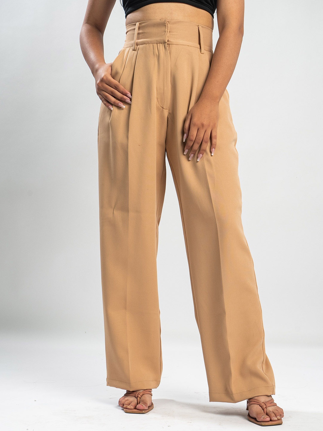 

Sugercandy Women Straight Fit High-Rise Parallel Trousers, Brown