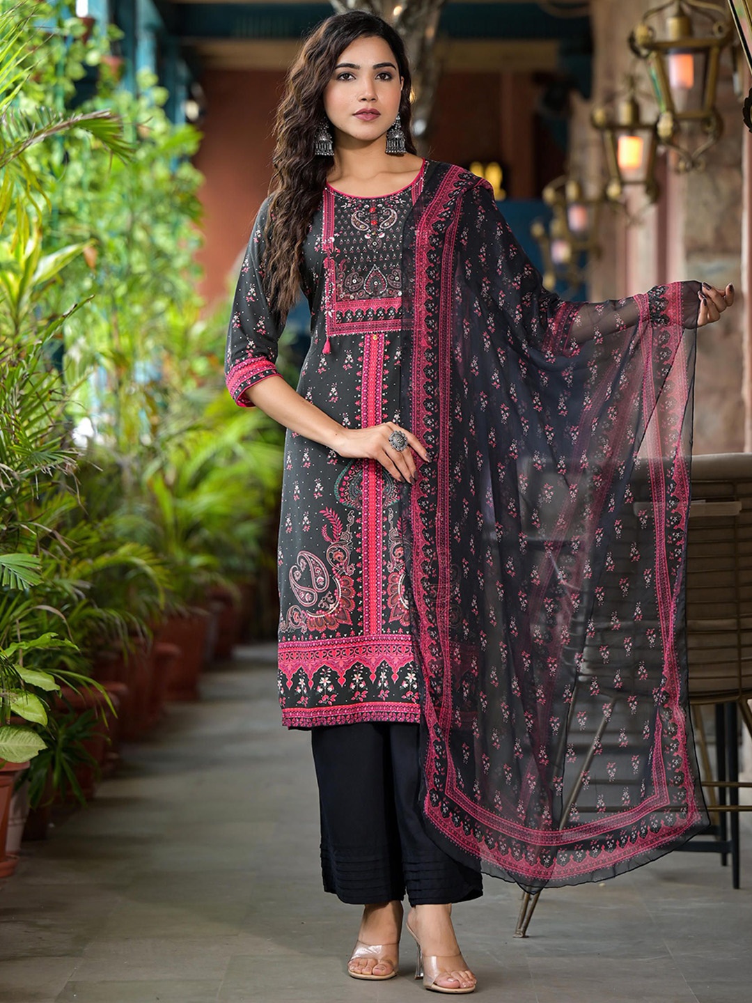 

Juniper Ethnic Motifs Printed Liva Straight Kurta With Trousers & Dupatta, Black