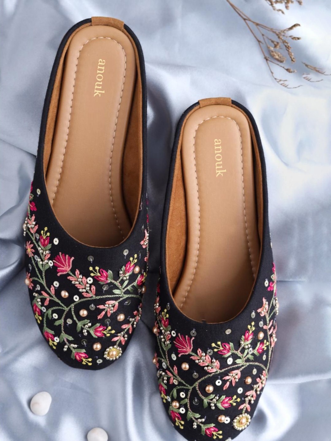 

Anouk Women Embellished Mules Flats, Black