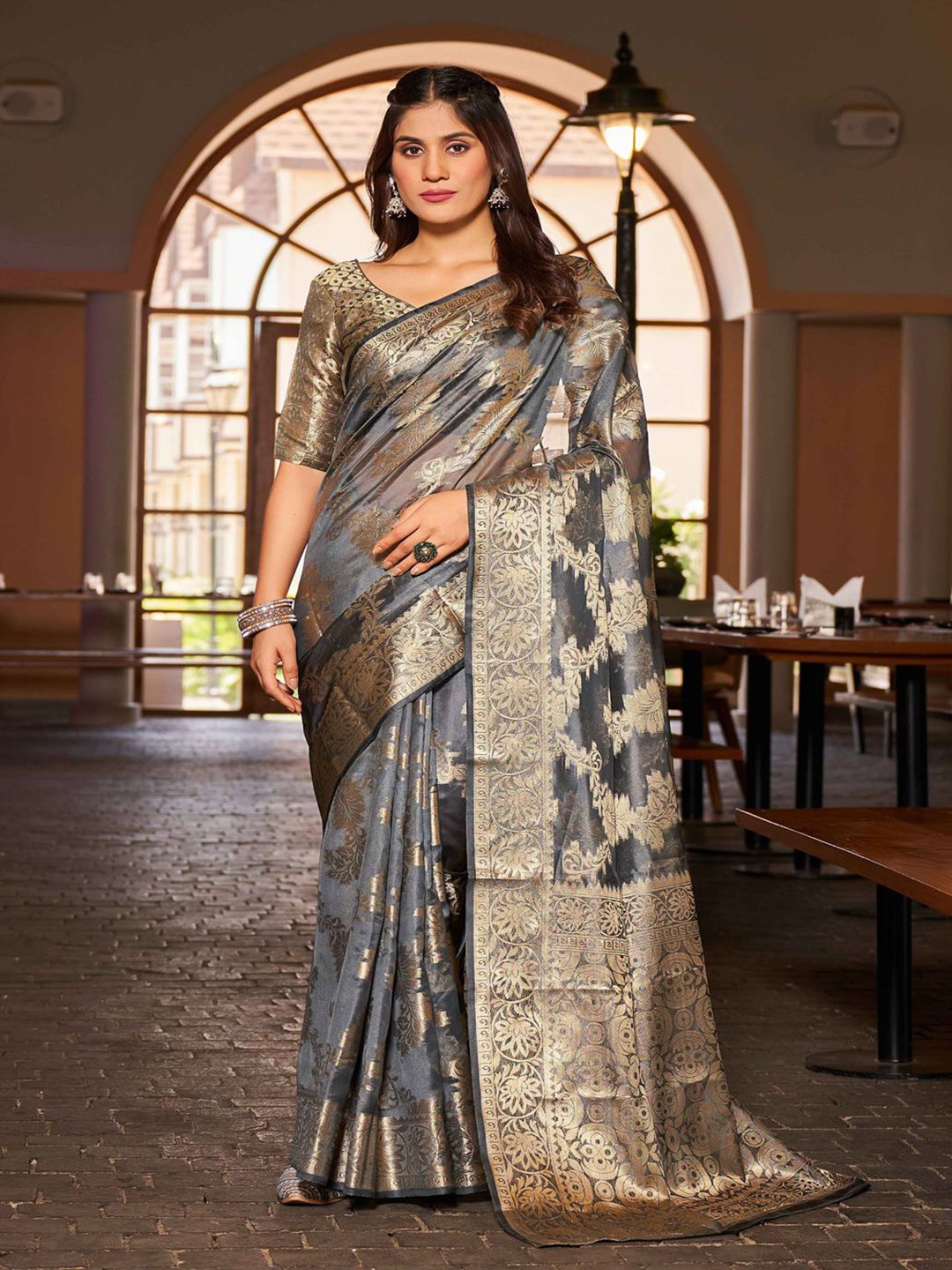 

Krimmple Woven Design Organza Saree With Zari, Grey