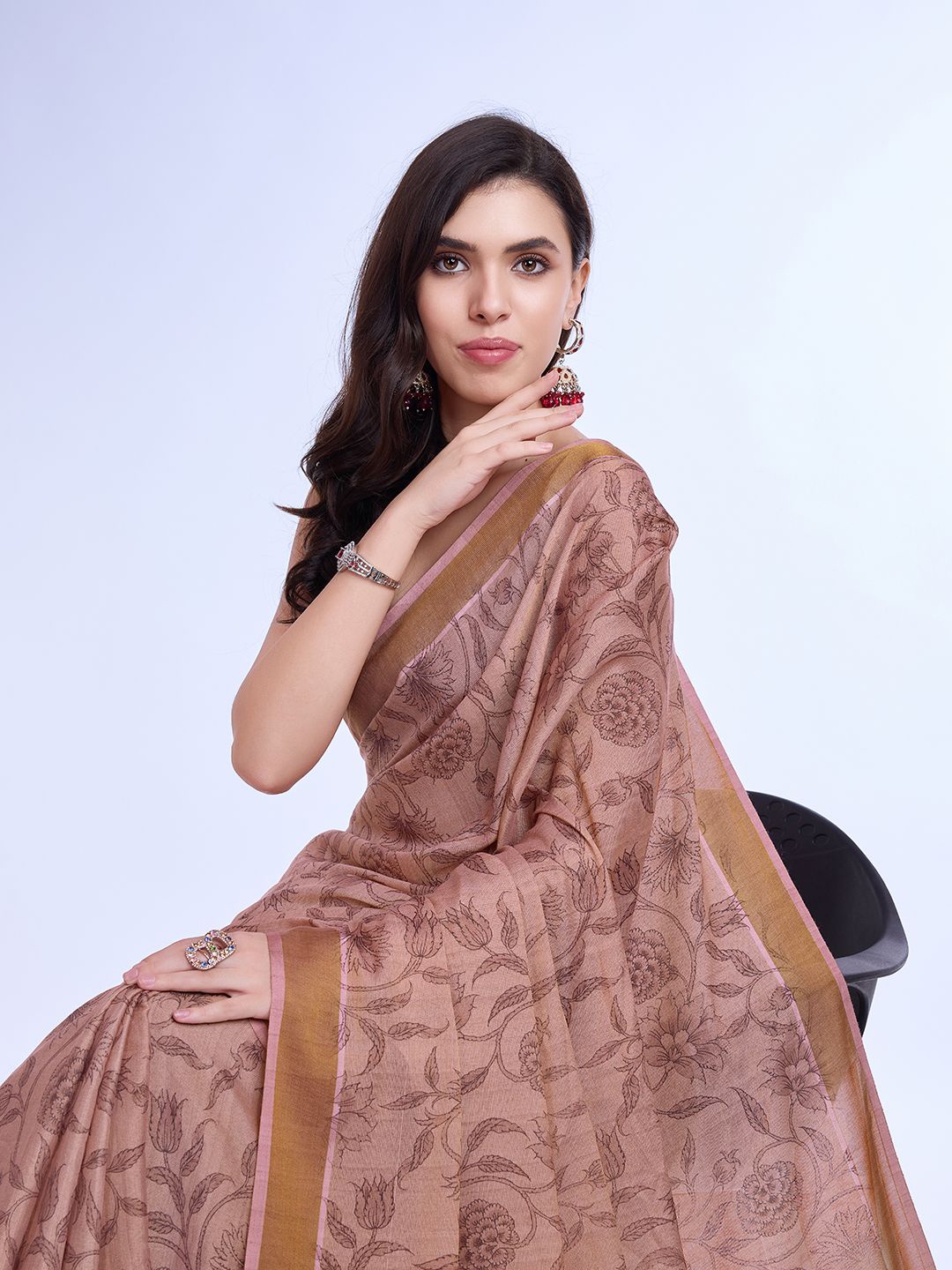 

all about you Floral Printed Saree, Peach