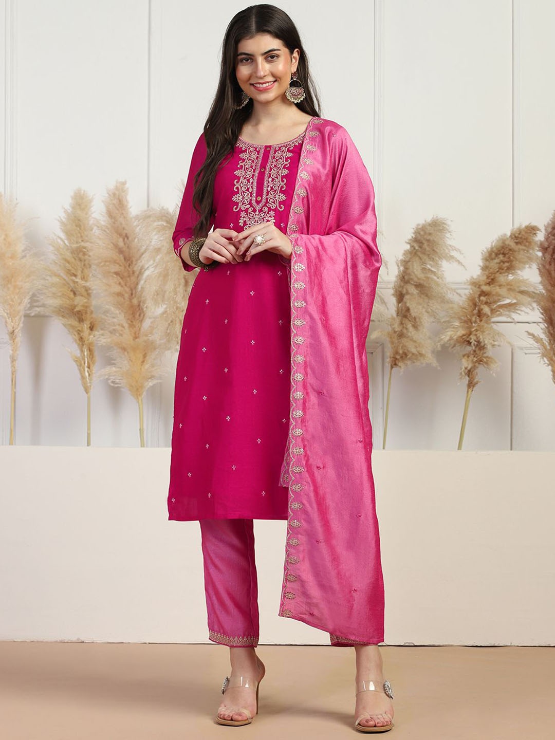 

BAESD Paisley Embroidered Round Neck Straight Kurta with Salwar & With Dupatta, Pink