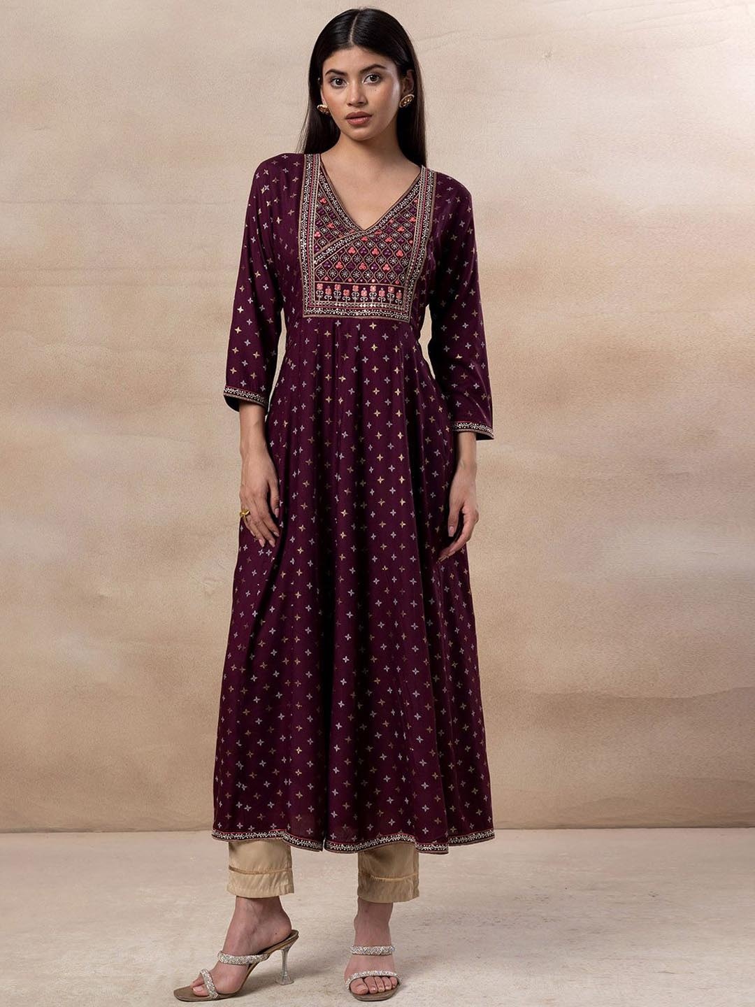 

INDYA Geometric Printed V-Neck Anarkali Kurta, Purple