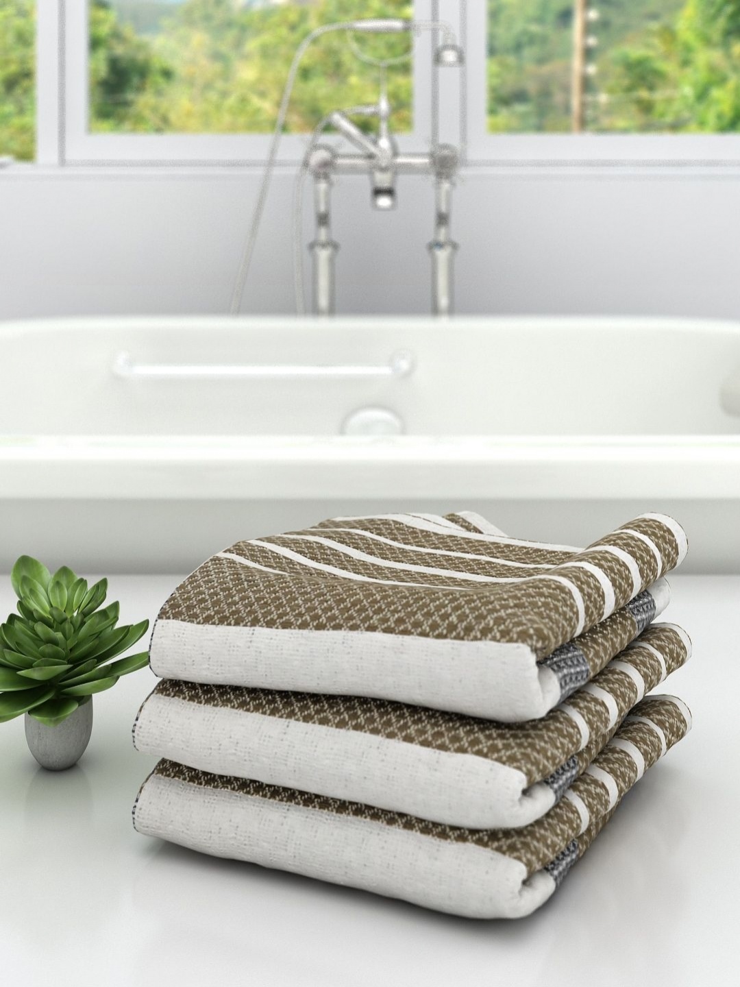 

Aura White & Brown 3 Pieces Striped Cotton 210 GSM Bath Towels