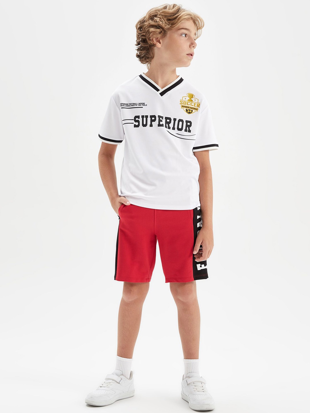

DeFacto Boys Regular Fit Shorts, Na